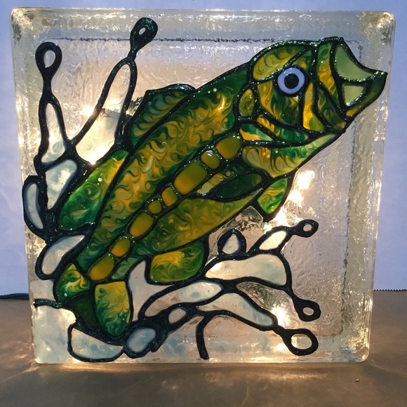 Art New Hand Painted Largemouth Bass Stained Glass Block With Lights